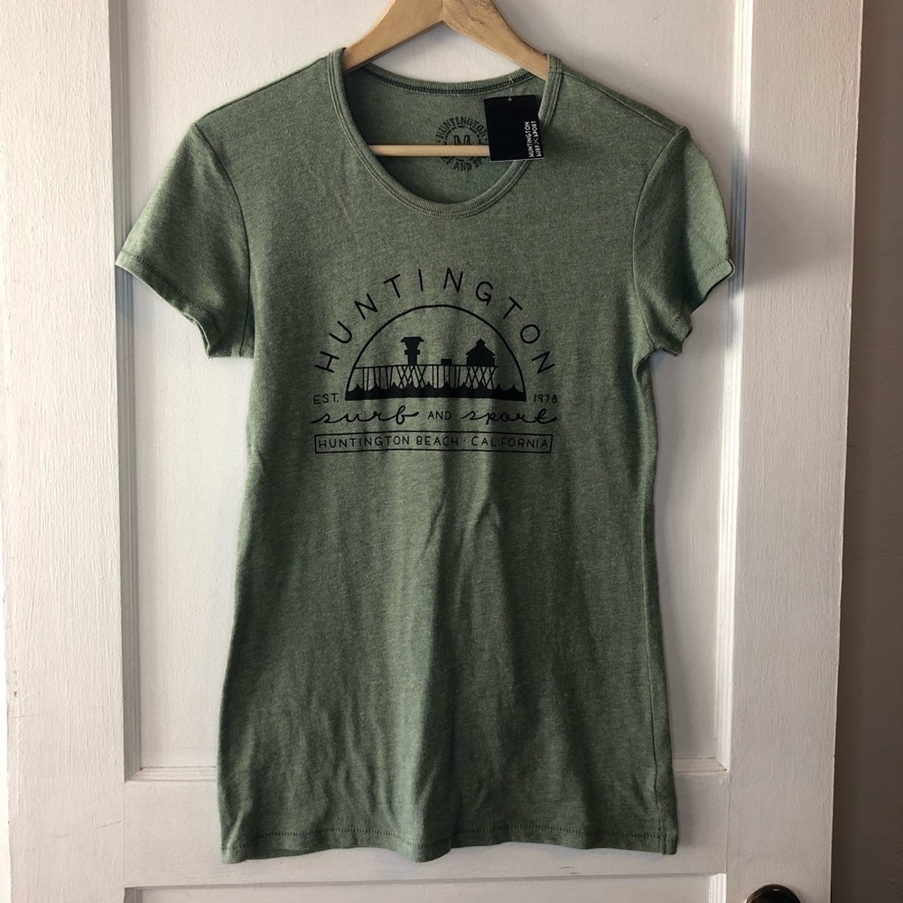 Nwt Huntington Surf And Sport TShirt